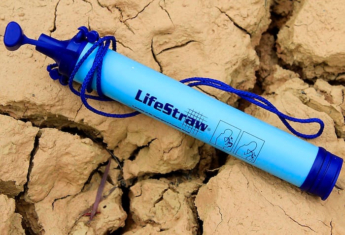LifeStraw: la cannuccia che filtra l'acqua per bere ovunque
