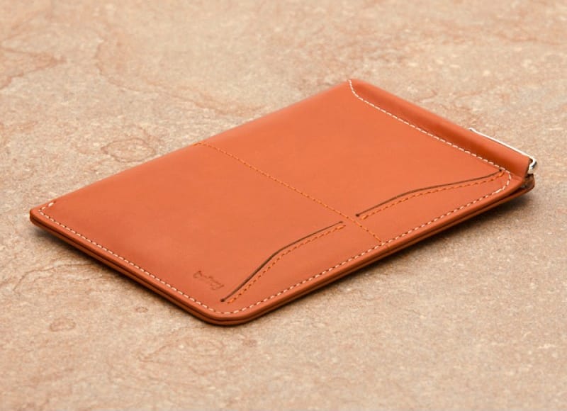 Passport Sleeve di Bellroy
