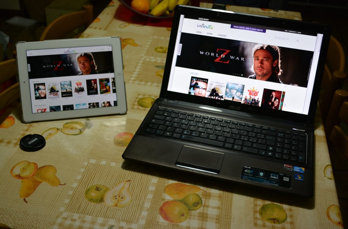 Infinity: la TV cambia forma