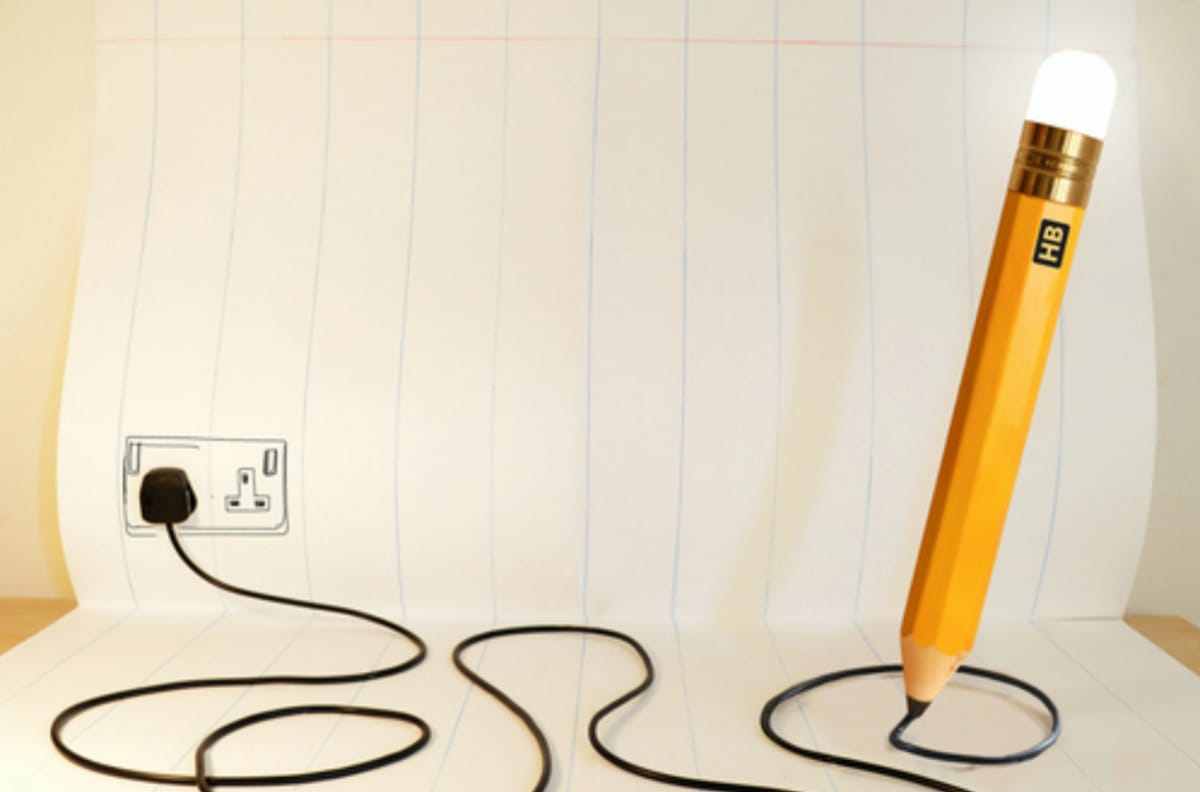 HB Lamp, illuminare i disegnatori